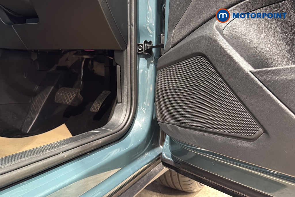 Volkswagen T-Roc Match Automatic Petrol SUV - Stock Number (1656927) - 21st supplementary image