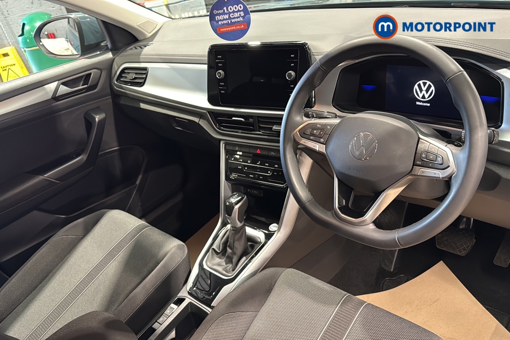 Volkswagen T-Roc Match Automatic Petrol SUV - Stock Number (1656927) - 1st supplementary image