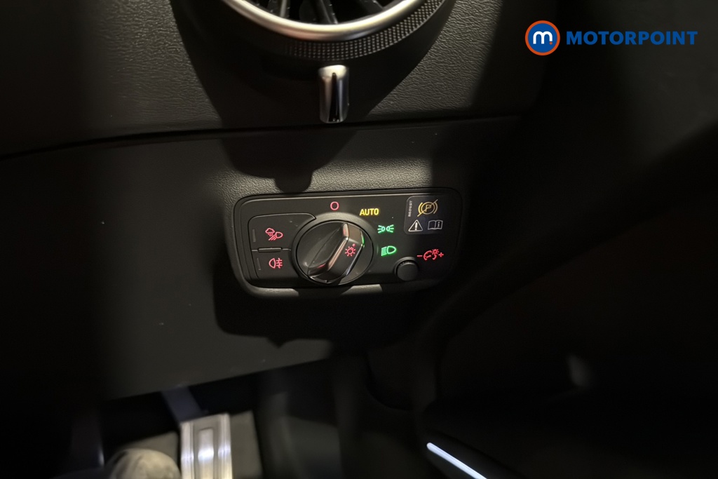 Audi TT Black Edition Manual Petrol Coupe - Stock Number (1647128) - 11th supplementary image