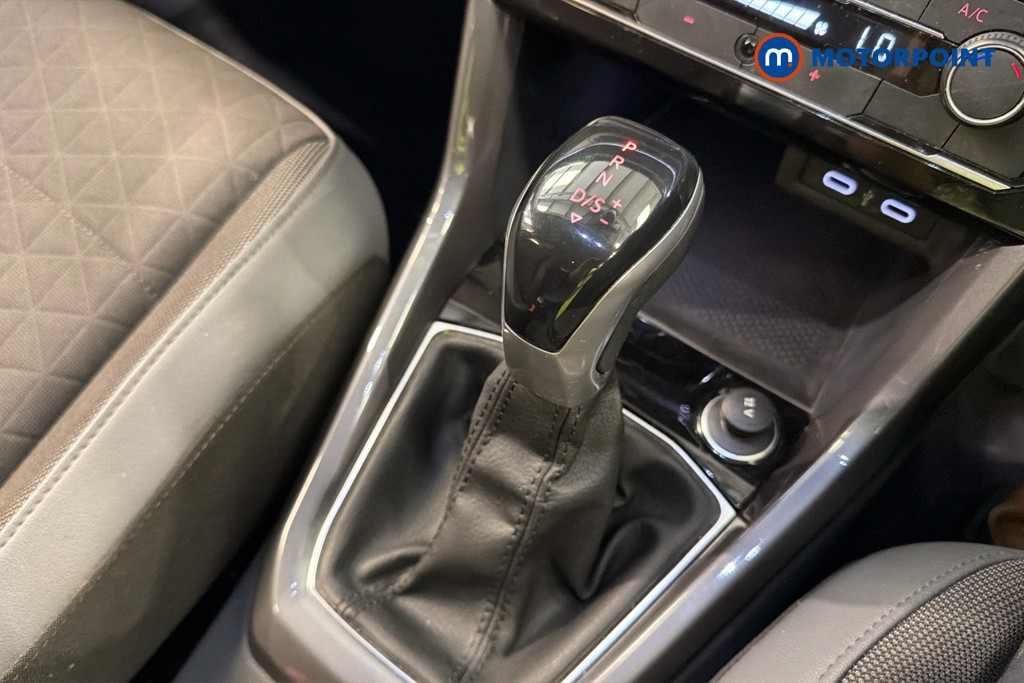 Volkswagen T-Cross SEL Automatic Petrol SUV - Stock Number (1652320) - 15th supplementary image