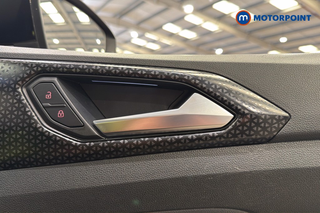Volkswagen T-Cross SEL Automatic Petrol SUV - Stock Number (1652320) - 42nd supplementary image