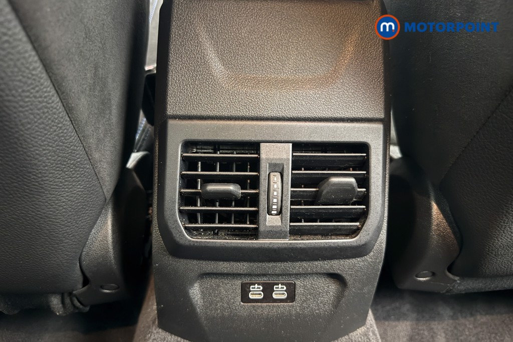 BMW 2 Series M235i Automatic Petrol Saloon - Stock Number (1613205) - 21st supplementary image