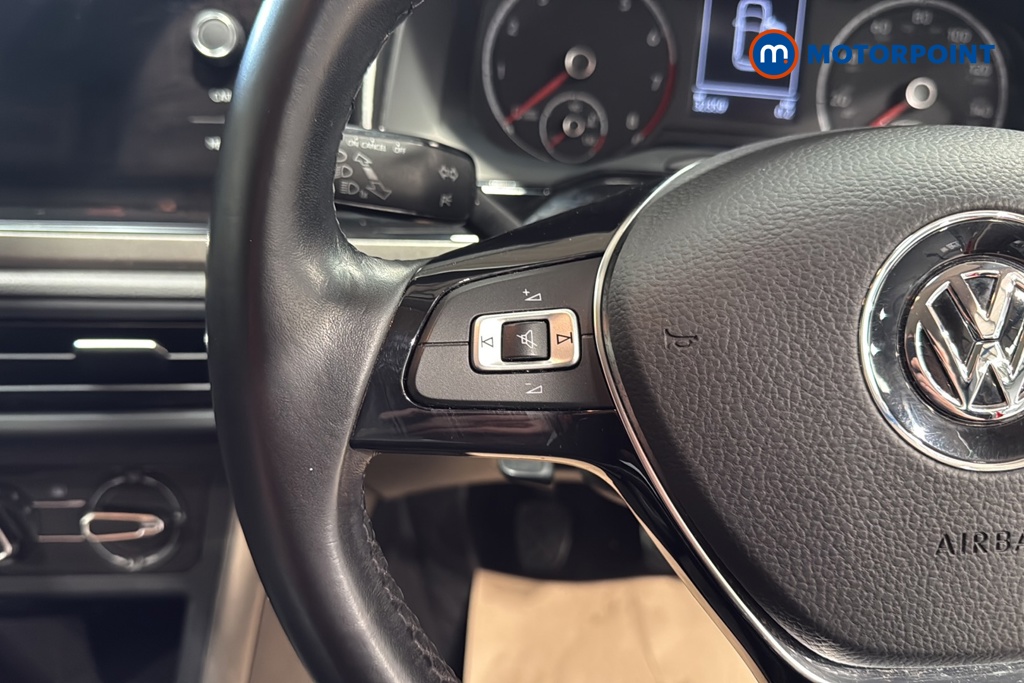 Volkswagen Polo SE Manual Petrol Hatchback - Stock Number (1614218) - 4th supplementary image
