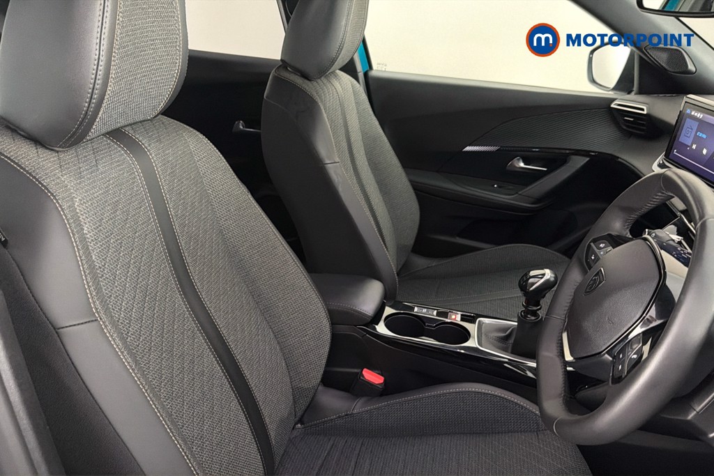 Peugeot 2008 Allure Manual Petrol SUV - Stock Number (1626696) - 22nd supplementary image