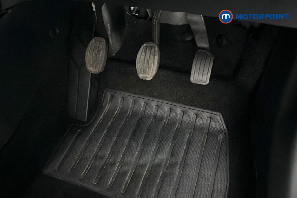 Peugeot 2008 Allure Manual Petrol SUV - Stock Number (1626696) - 27th supplementary image