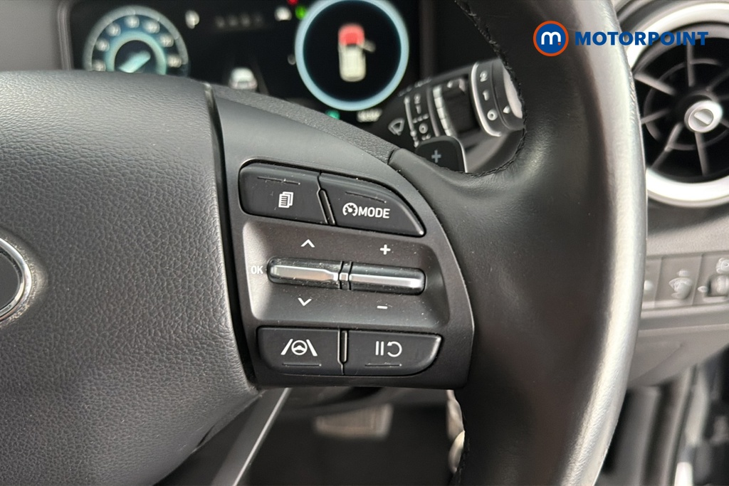 Hyundai Kona Se Connect Automatic Petrol-Electric Hybrid SUV - Stock Number (1632054) - 3rd supplementary image