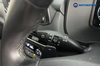 Hyundai Kona Se Connect Automatic Petrol-Electric Hybrid SUV - Stock Number (1632054) - 5th supplementary image