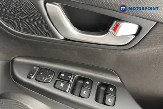 Hyundai Kona Se Connect Automatic Petrol-Electric Hybrid SUV - Stock Number (1632054) - 19th supplementary image
