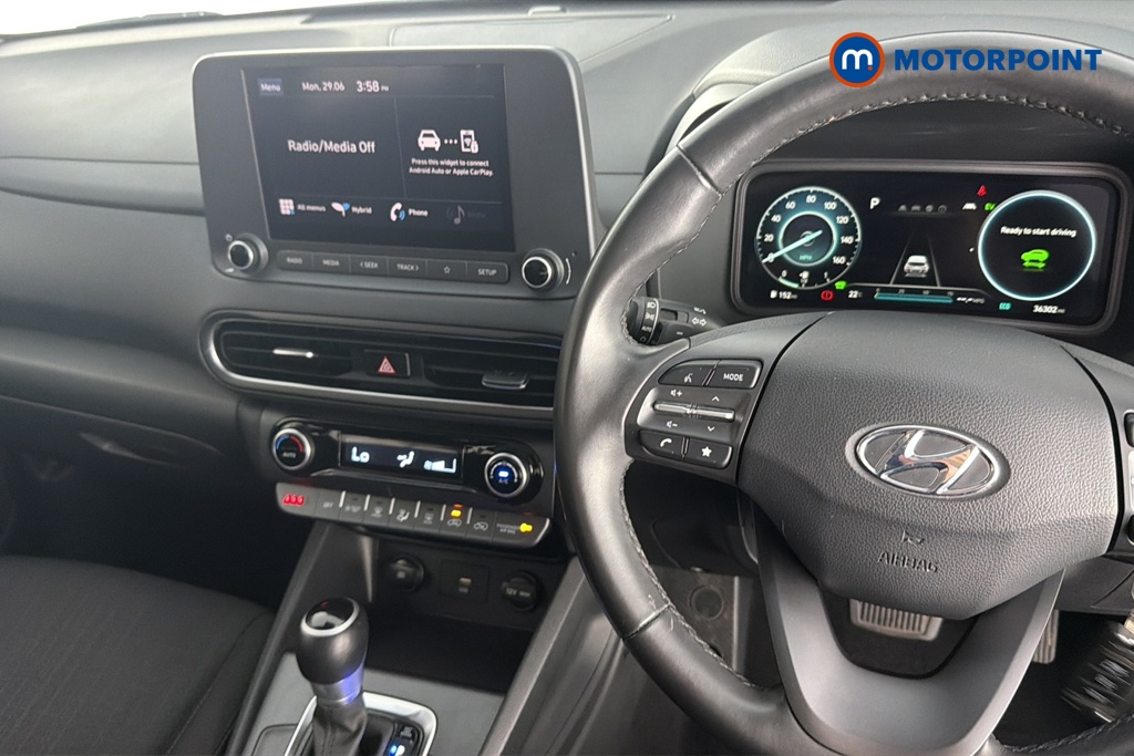 Hyundai Kona Se Connect Automatic Petrol-Electric Hybrid SUV - Stock Number (1632054) - 1st supplementary image