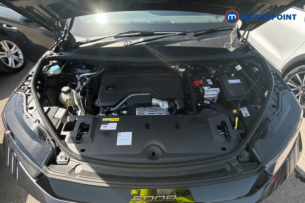 Peugeot 5008 GT Automatic Petrol SUV - Stock Number (1633626) - 1st supplementary image