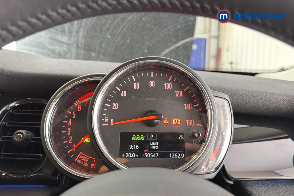 Mini Hatchback Cooper Classic Automatic Petrol Hatchback - Stock Number (1641717) - 8th supplementary image