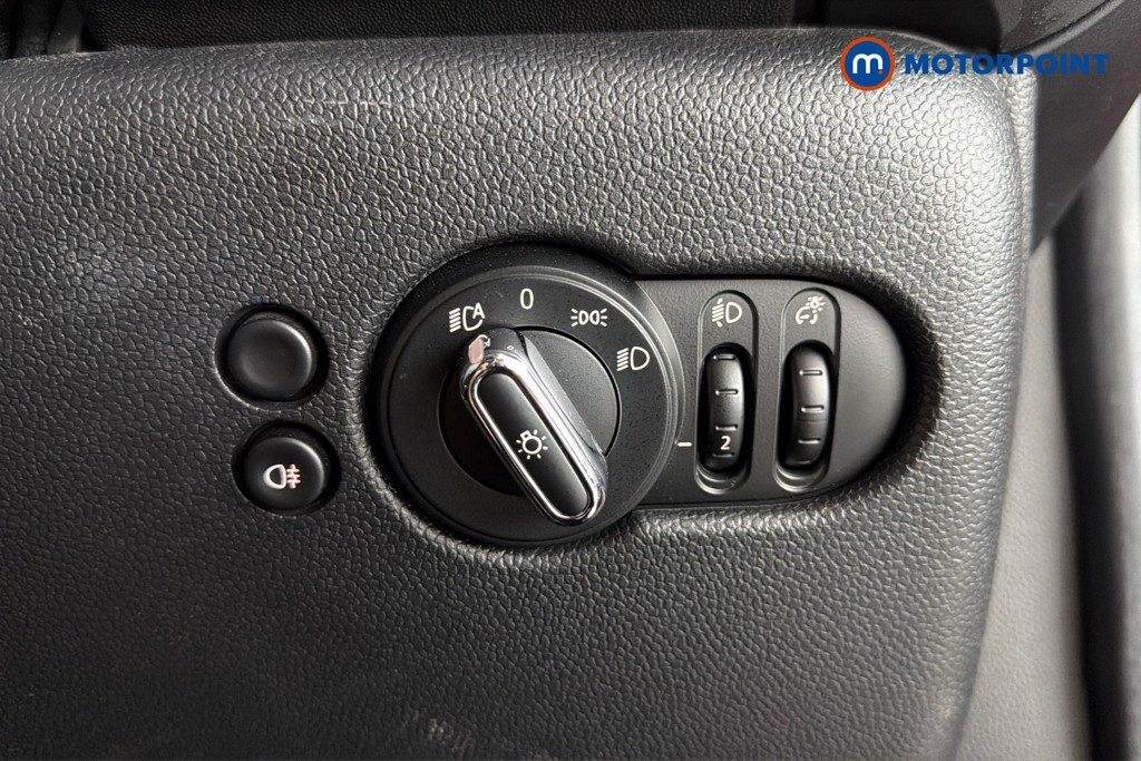 Mini Hatchback Cooper Classic Automatic Petrol Hatchback - Stock Number (1641717) - 18th supplementary image