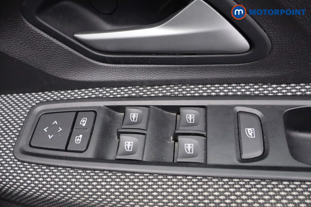 Dacia Sandero Stepway Expression Manual Petrol Hatchback - Stock Number (1644061) - 9th supplementary image