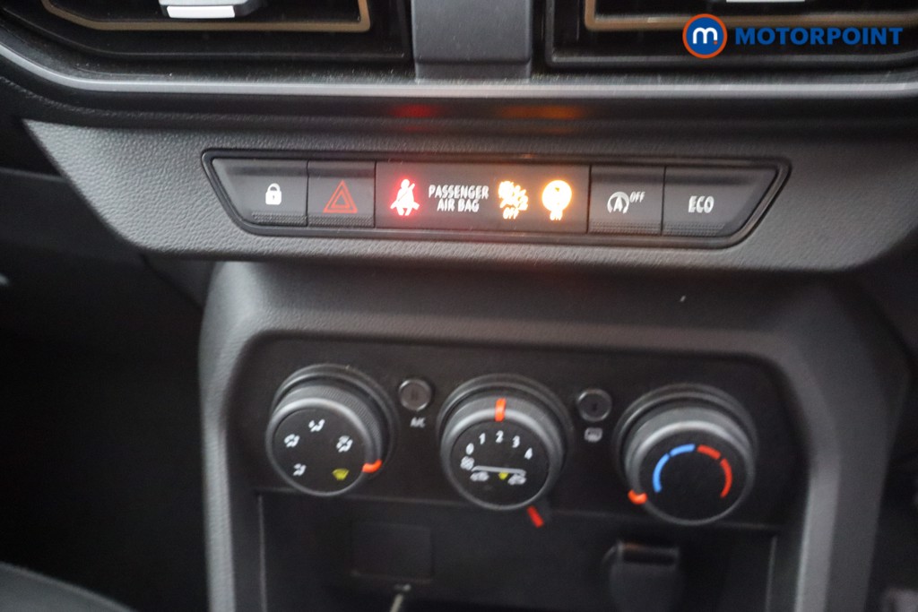 Dacia Sandero Stepway Expression Manual Petrol Hatchback - Stock Number (1644061) - 15th supplementary image