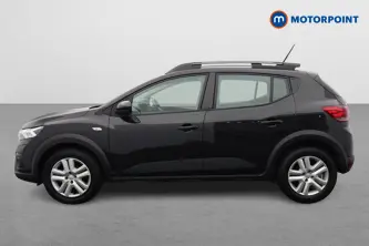 Dacia Sandero Stepway Expression Manual Petrol Hatchback - Stock Number (1644061) - Passenger side