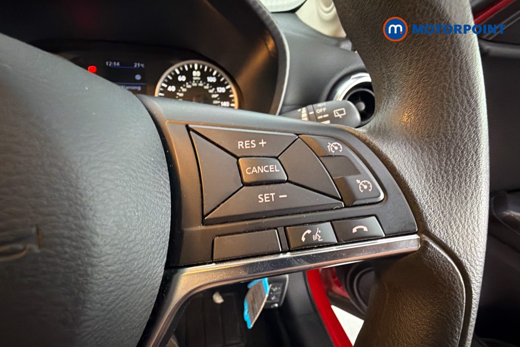 Nissan Juke Visia Manual Petrol SUV - Stock Number (1644618) - 4th supplementary image