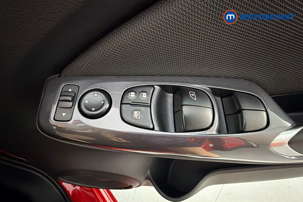 Nissan Juke Visia Manual Petrol SUV - Stock Number (1644618) - 20th supplementary image