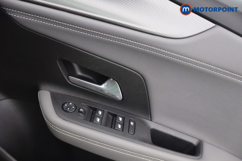 Vauxhall Mokka Elite Premium Manual Petrol SUV - Stock Number (1645481) - 9th supplementary image