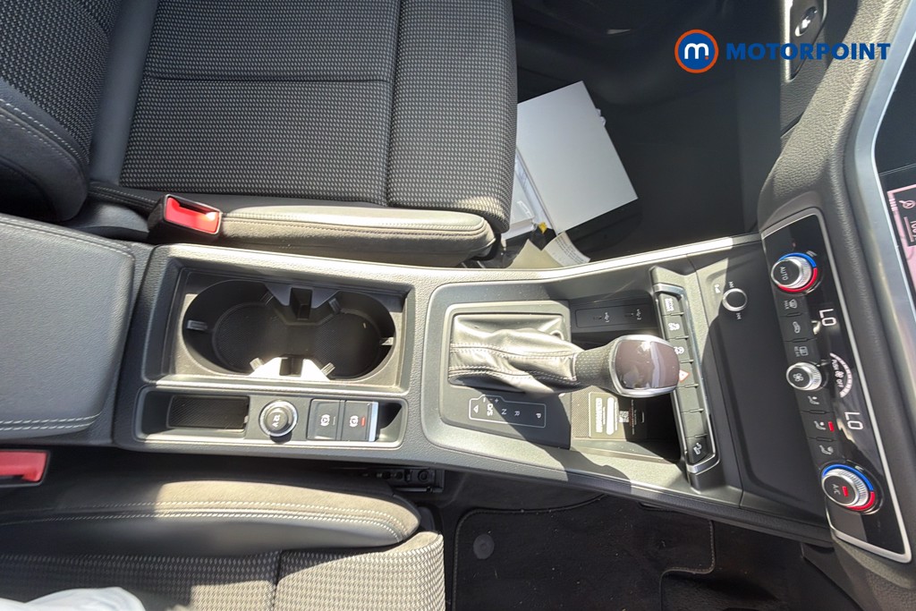 Audi Q3 Black Edition Automatic Petrol SUV - Stock Number (1646431) - 25th supplementary image