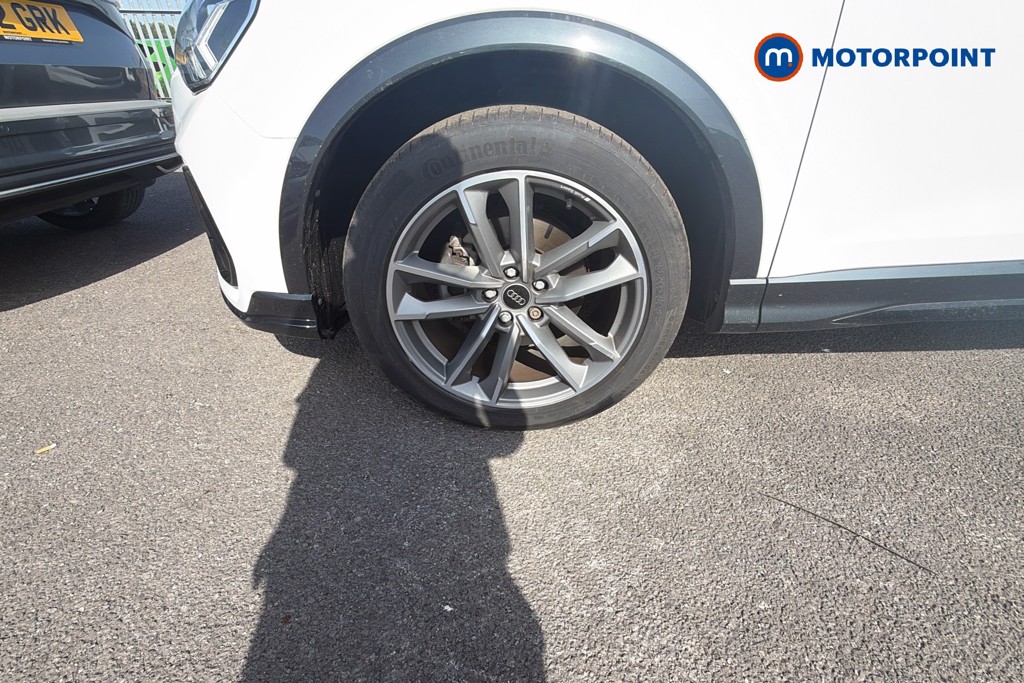 Audi Q3 Black Edition Automatic Petrol SUV - Stock Number (1646431) - 41st supplementary image