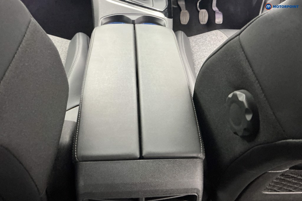 Peugeot 3008 Allure Manual Diesel SUV - Stock Number (1647583) - 11th supplementary image