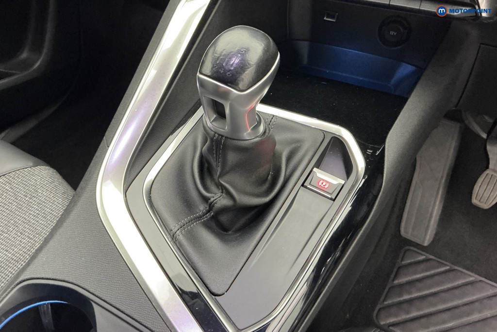Peugeot 3008 Allure Manual Diesel SUV - Stock Number (1647583) - 15th supplementary image