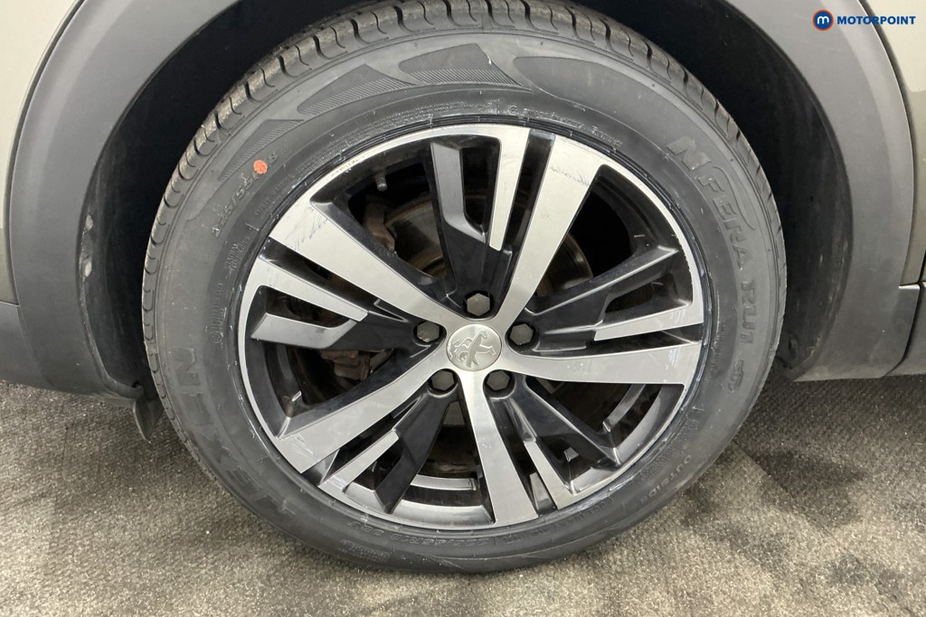 Peugeot 3008 Allure Manual Diesel SUV - Stock Number (1647583) - 34th supplementary image