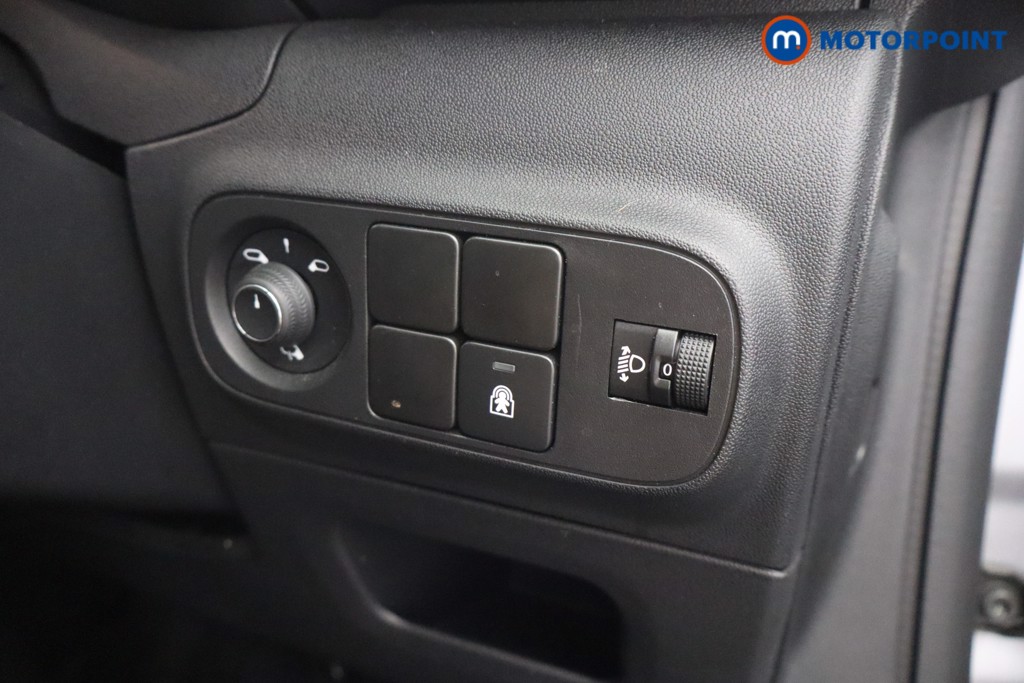 Citroen C3 Plus Manual Petrol Hatchback - Stock Number (1647669) - 9th supplementary image