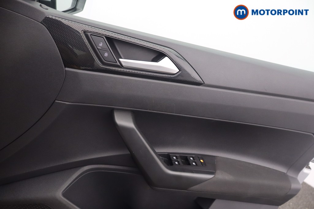 Volkswagen Polo Life Manual Petrol Hatchback - Stock Number (1648399) - 9th supplementary image