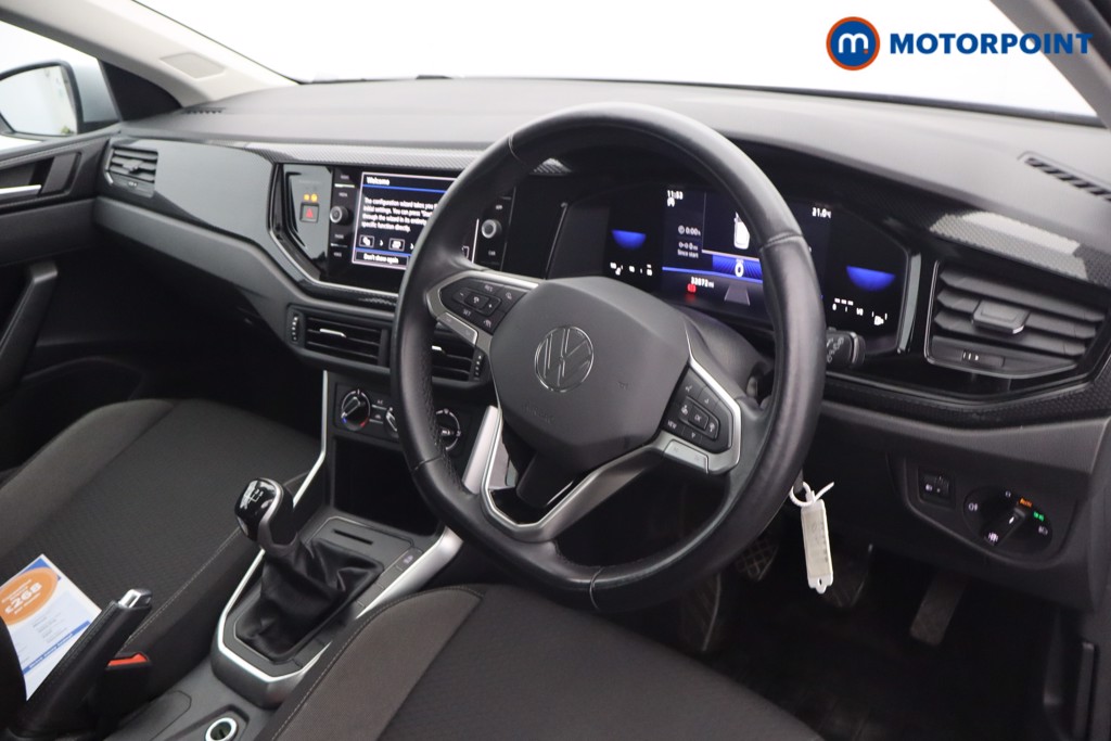 Volkswagen Polo Life Manual Petrol Hatchback - Stock Number (1648399) - 1st supplementary image