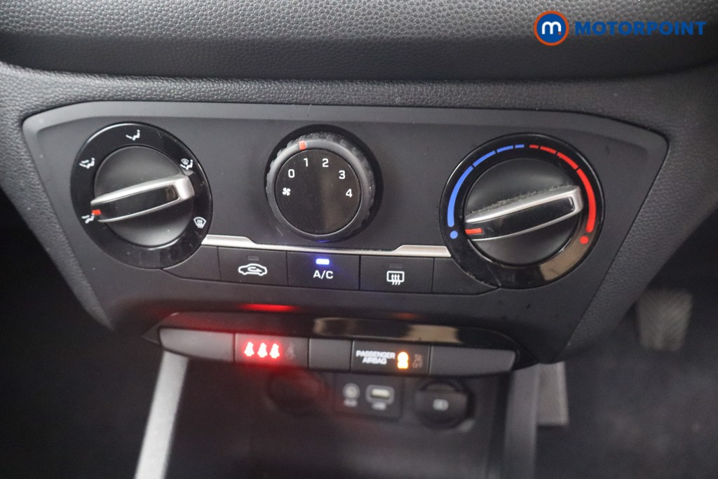 Hyundai I20 SE Manual Petrol Hatchback - Stock Number (1648729) - 3rd supplementary image