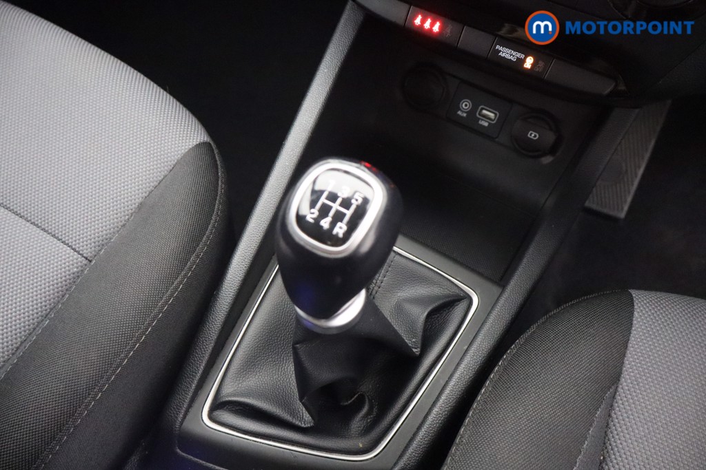 Hyundai I20 SE Manual Petrol Hatchback - Stock Number (1648729) - 4th supplementary image