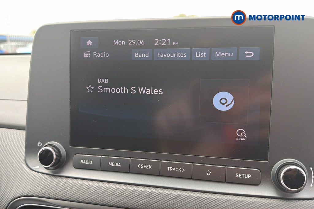 Hyundai Kona Se Connect Automatic Petrol-Electric Hybrid SUV - Stock Number (1649218) - 9th supplementary image
