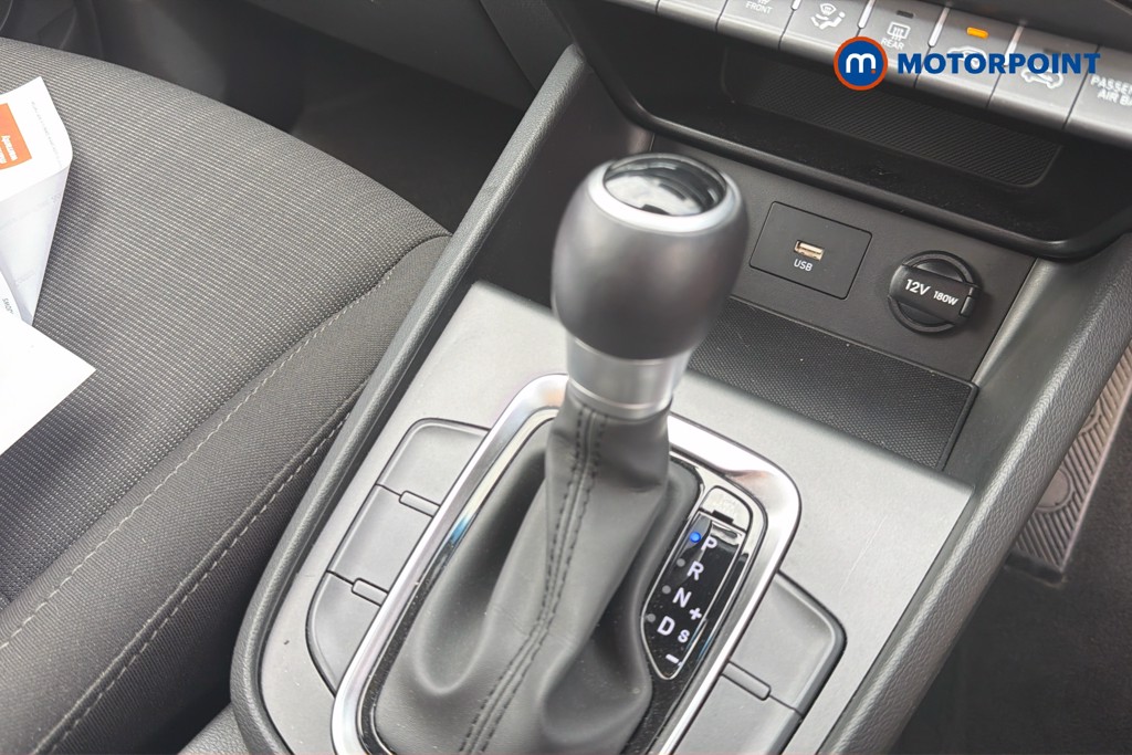 Hyundai Kona Se Connect Automatic Petrol-Electric Hybrid SUV - Stock Number (1649218) - 15th supplementary image
