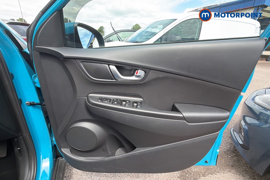 Hyundai Kona Se Connect Automatic Petrol-Electric Hybrid SUV - Stock Number (1649218) - 19th supplementary image