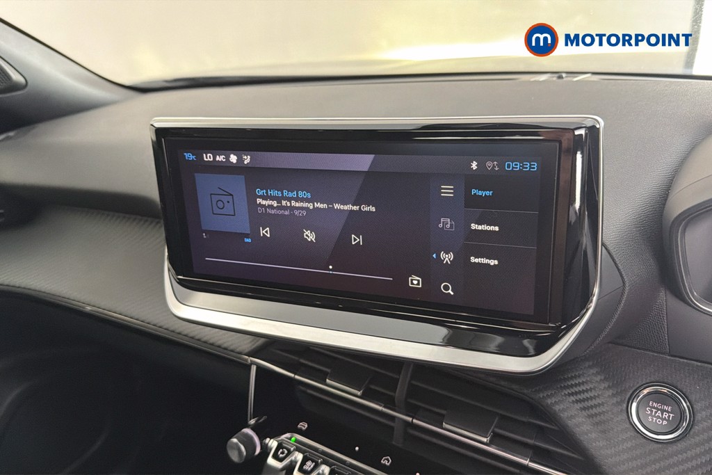 Peugeot 2008 Allure Manual Petrol SUV - Stock Number (1649468) - 9th supplementary image