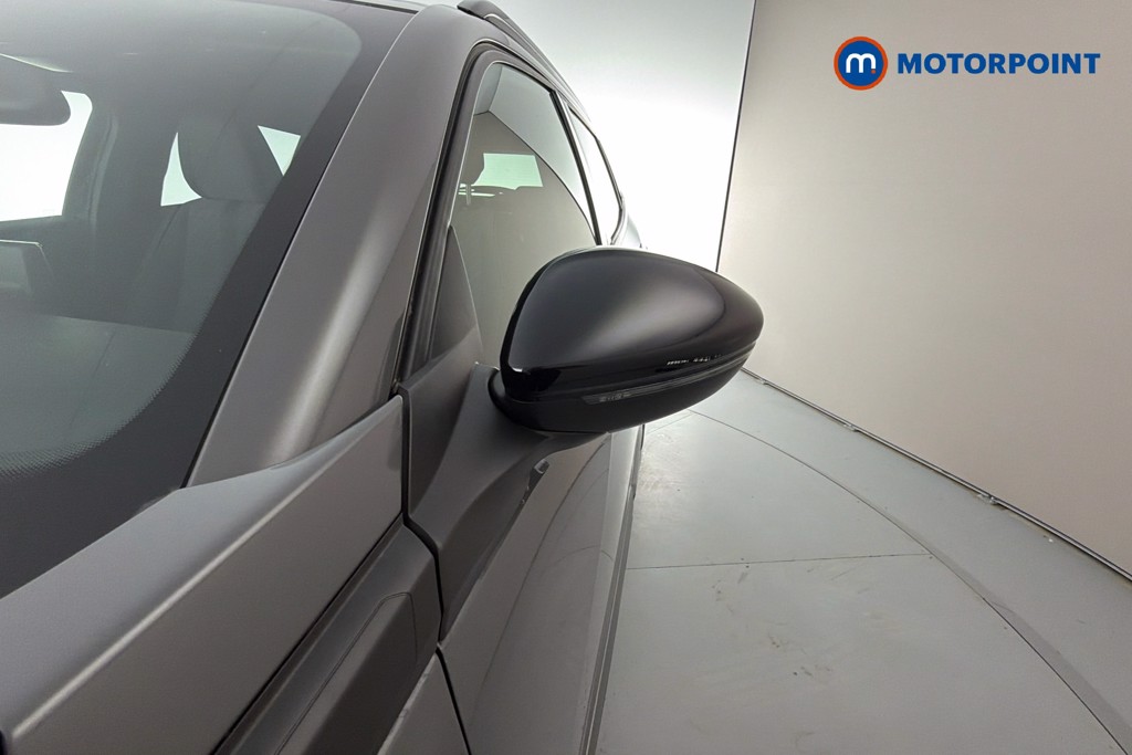 Peugeot 2008 Allure Manual Petrol SUV - Stock Number (1649468) - 43rd supplementary image