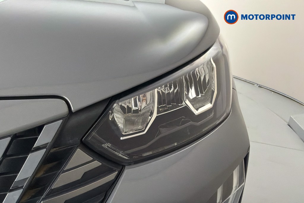 Peugeot 2008 Allure Manual Petrol SUV - Stock Number (1649468) - 44th supplementary image