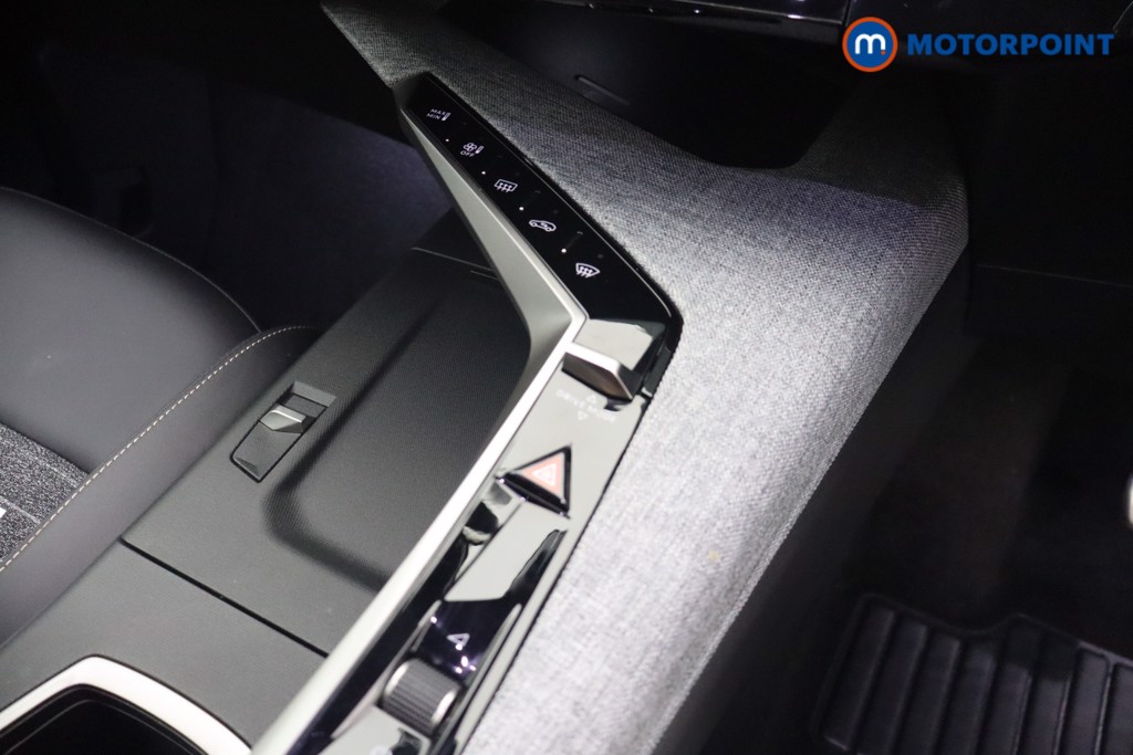 Peugeot 3008 Allure Automatic Petrol SUV - Stock Number (1649487) - 4th supplementary image
