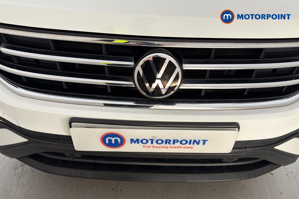 Volkswagen Tiguan Allspace Life Manual Petrol SUV - Stock Number (1649992) - 45th supplementary image
