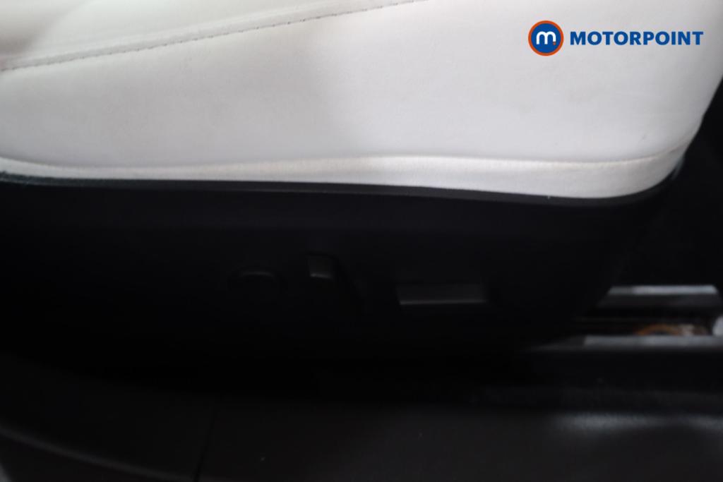 Tesla Model 3 Long Range Automatic Electric Saloon - Stock Number (1650362) - 11th supplementary image