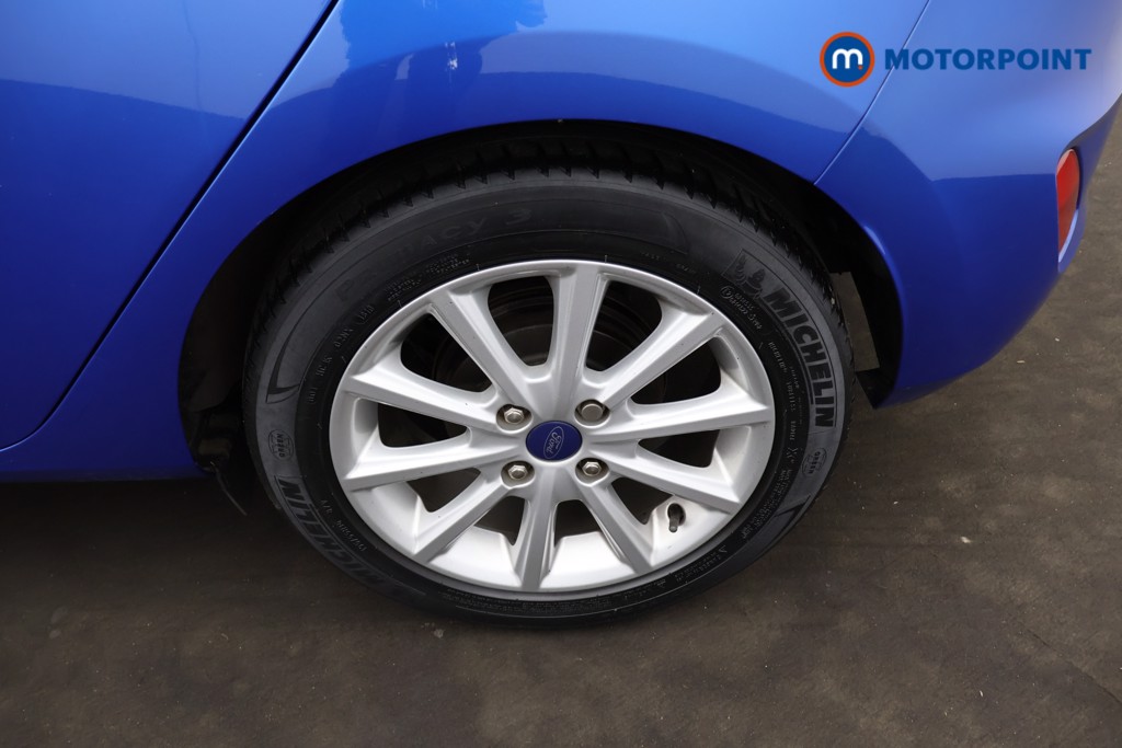 Ford Fiesta Titanium Manual Petrol Hatchback - Stock Number (1650770) - 2nd supplementary image