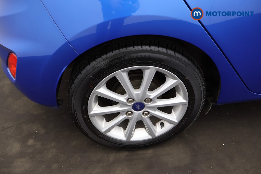 Ford Fiesta Titanium Manual Petrol Hatchback - Stock Number (1650770) - 3rd supplementary image