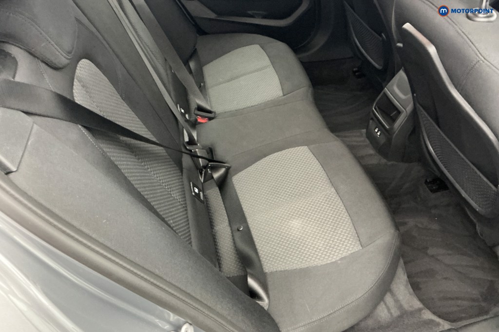 BMW 1 Series SE Automatic Diesel Hatchback - Stock Number (1650829) - 4th supplementary image