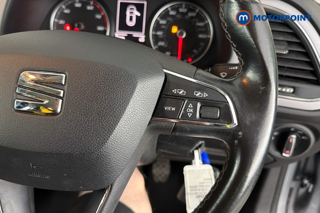 Seat Leon SE Manual Petrol Hatchback - Stock Number (1650922) - 4th supplementary image