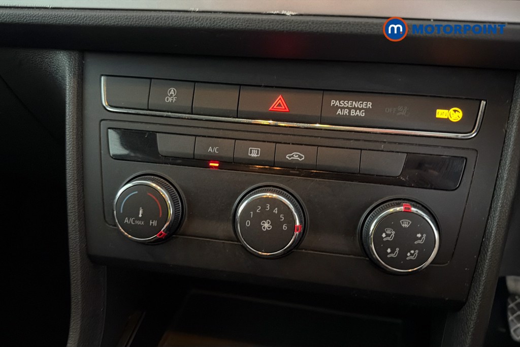 Seat Leon SE Manual Petrol Hatchback - Stock Number (1650922) - 12th supplementary image