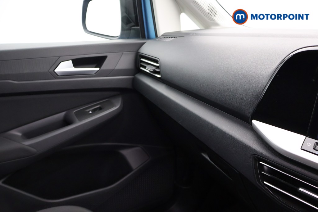 Ford Transit Connect Limited Automatic Petrol Plug-In Hybrid Panel Van - Stock Number (1650955) - 9th supplementary image