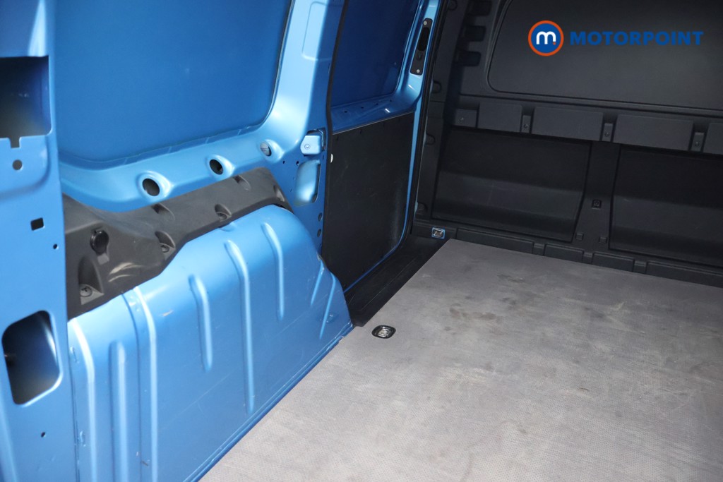 Ford Transit Connect Limited Automatic Petrol Plug-In Hybrid Panel Van - Stock Number (1650955) - 19th supplementary image