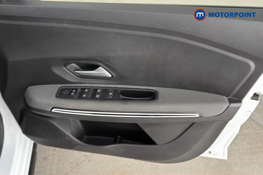 Dacia Jogger Extreme Se Manual Petrol People Carrier - Stock Number (1650966) - 19th supplementary image