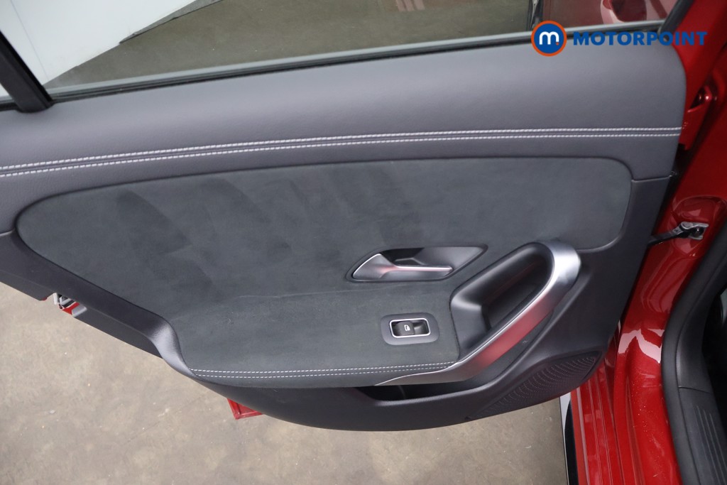 Mercedes-Benz A Class Amg Line Executive Edition Automatic Petrol Plug-In Hybrid Saloon - Stock Number (1651037) - 20th supplementary image